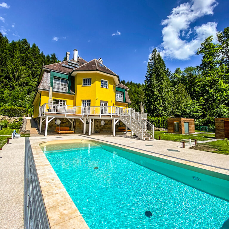 Die Villa mit Pool